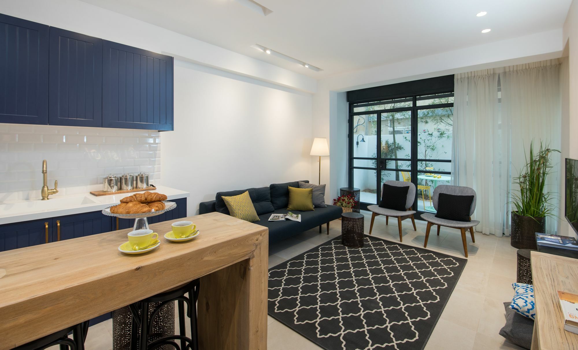 Reines5 Tlv Aparthotel Тел Авив Екстериор снимка