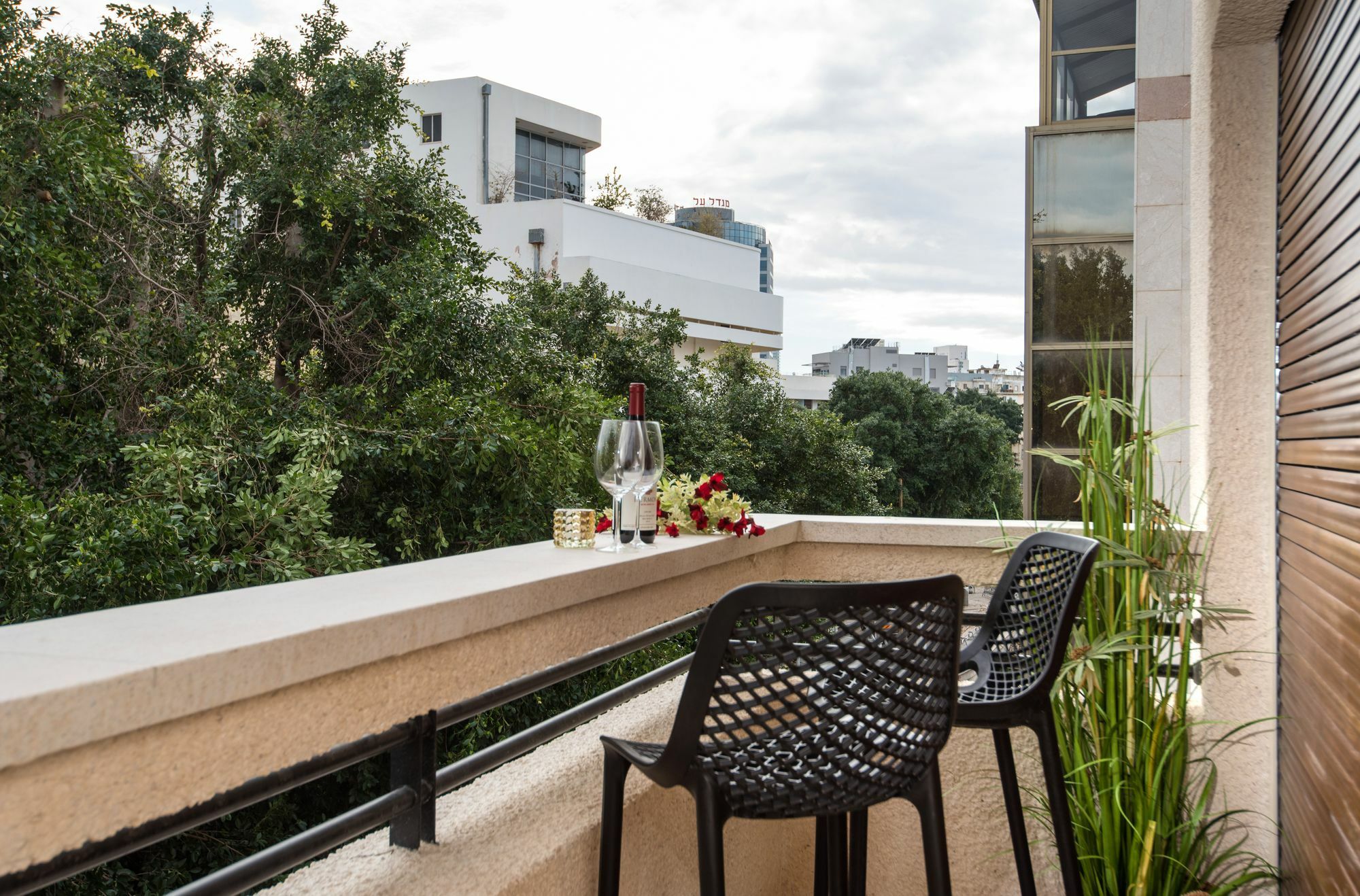 Reines5 Tlv Aparthotel Тел Авив Екстериор снимка