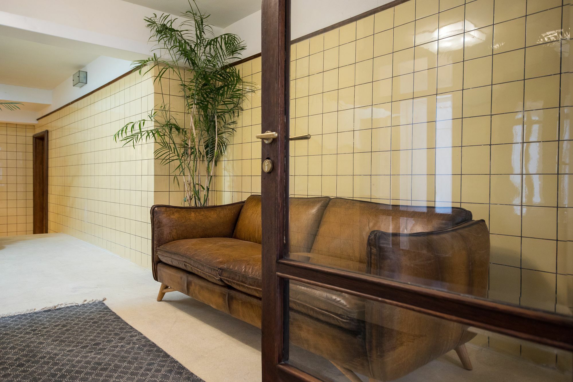 Reines5 Tlv Aparthotel Тел Авив Екстериор снимка